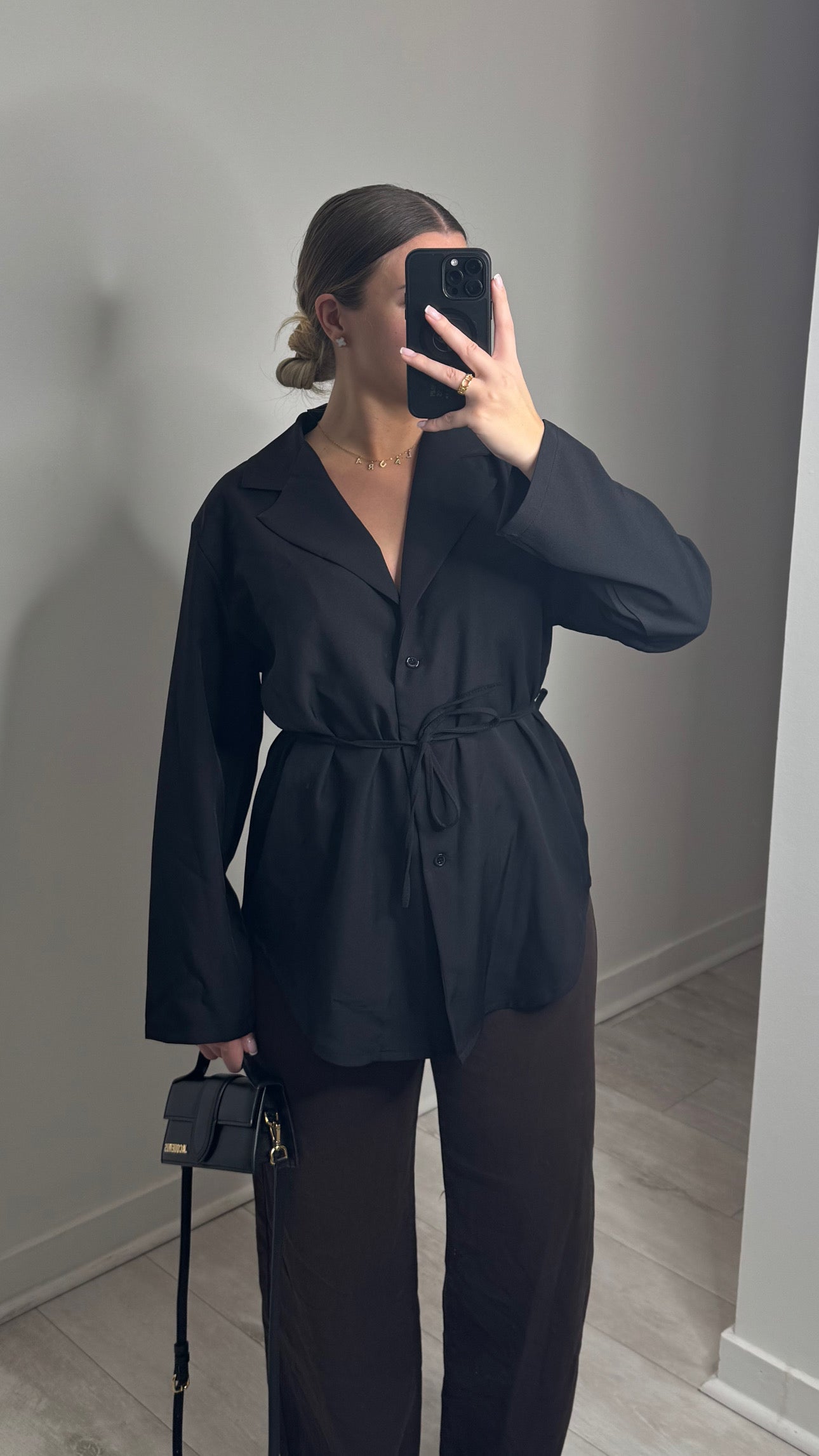 Chemisier à lacet - noir