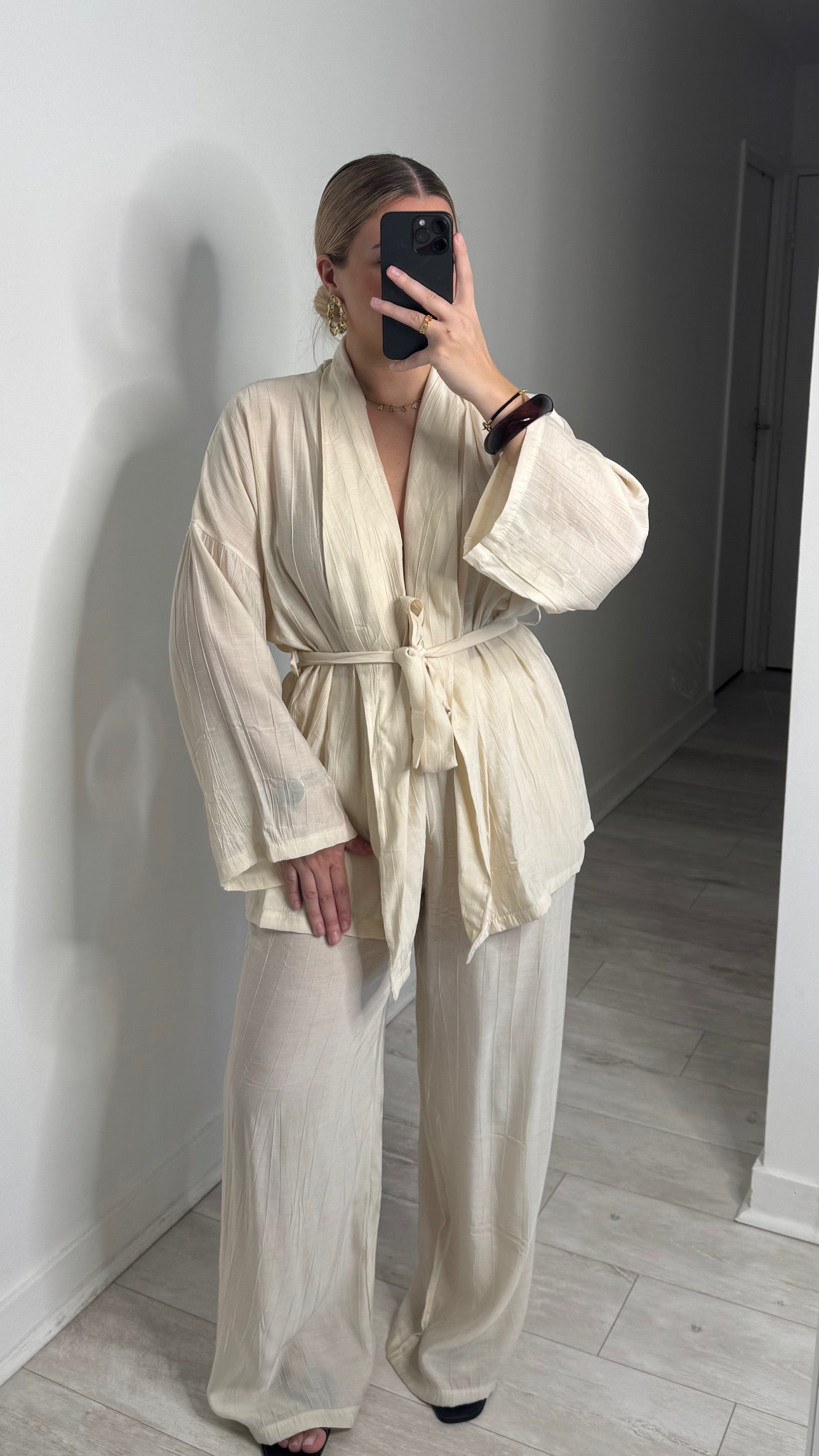 Ensemble Kim - beige