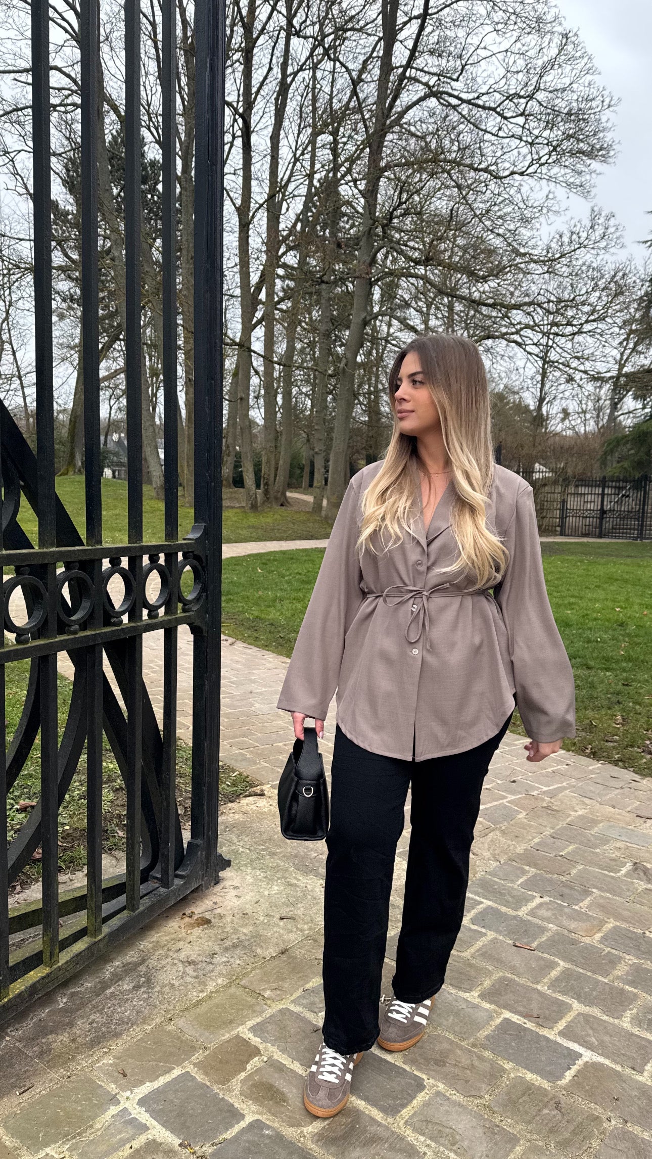 Chemisier à lacet - taupe