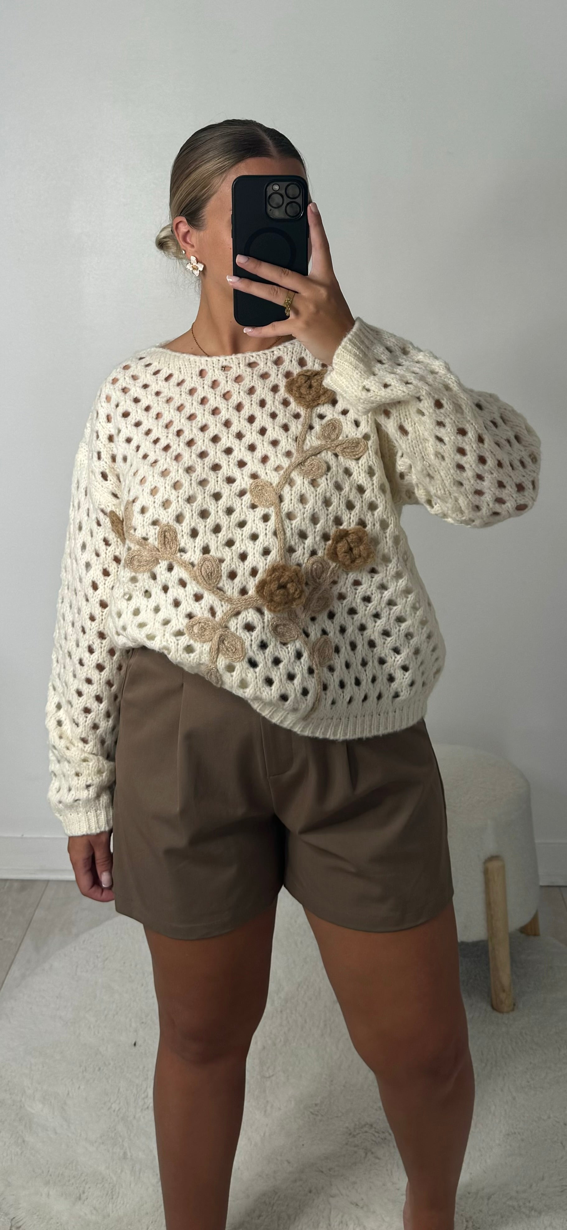 Pull crochet beige