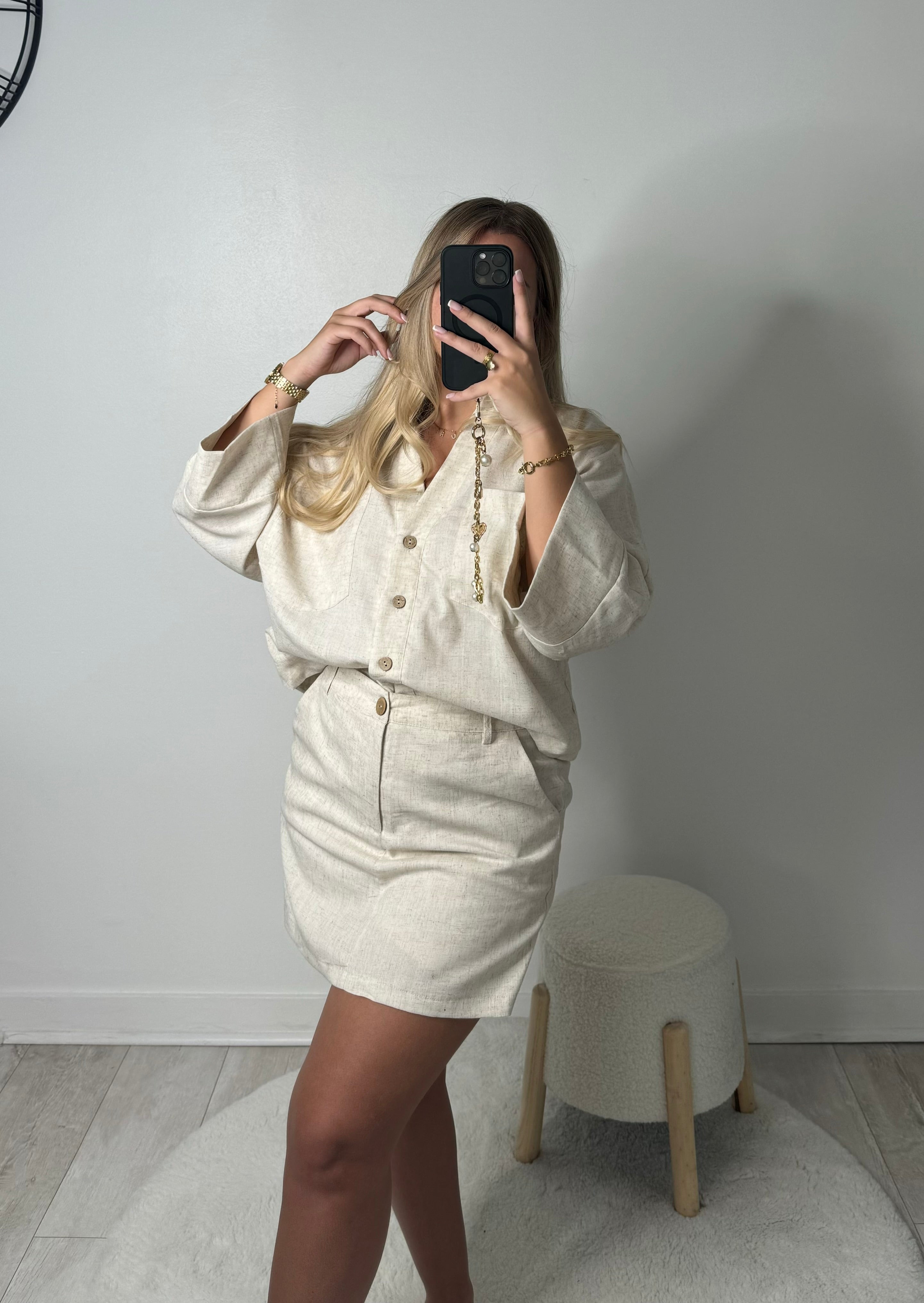 Jupe short en lin beige