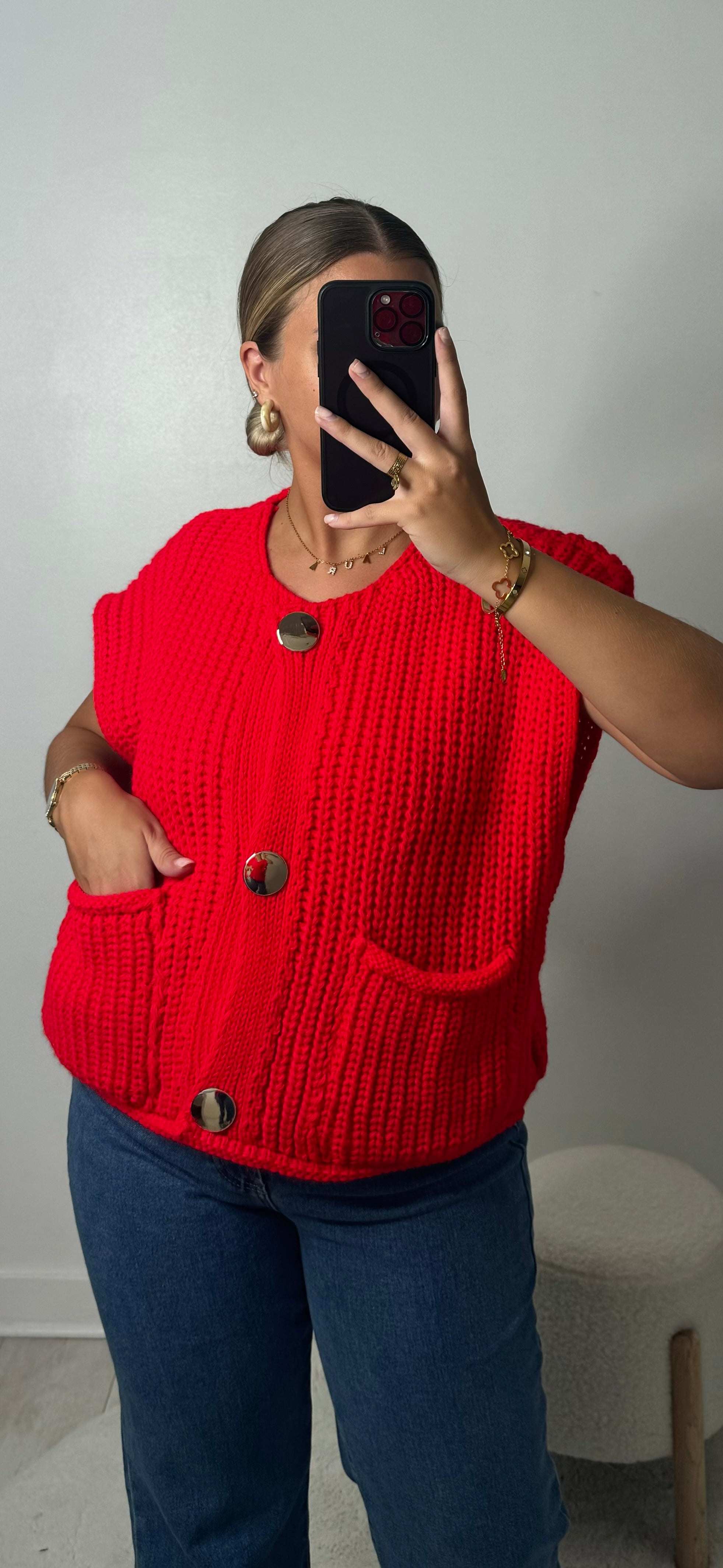 Gilet en grosse maille rouge