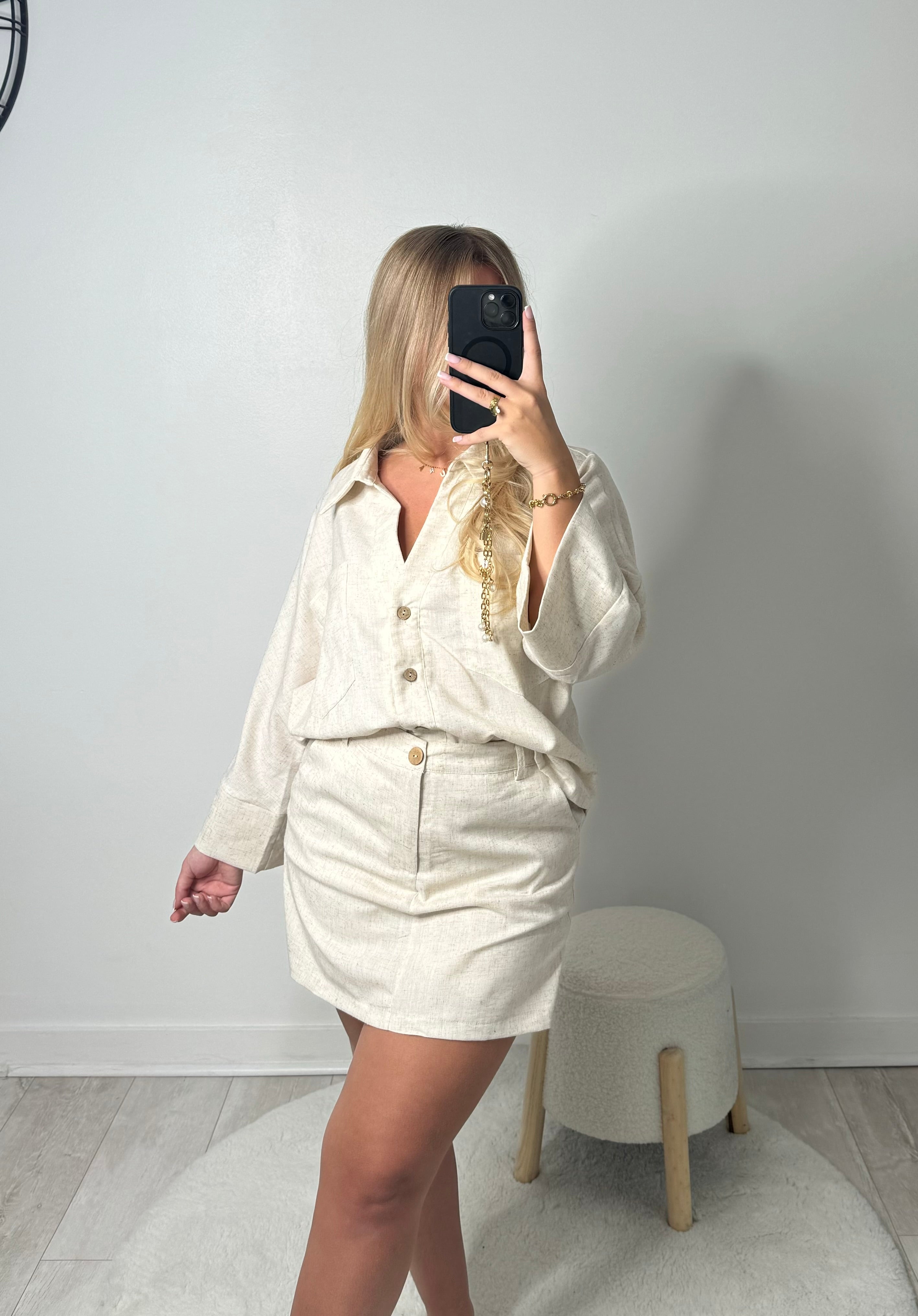 Jupe short en lin beige